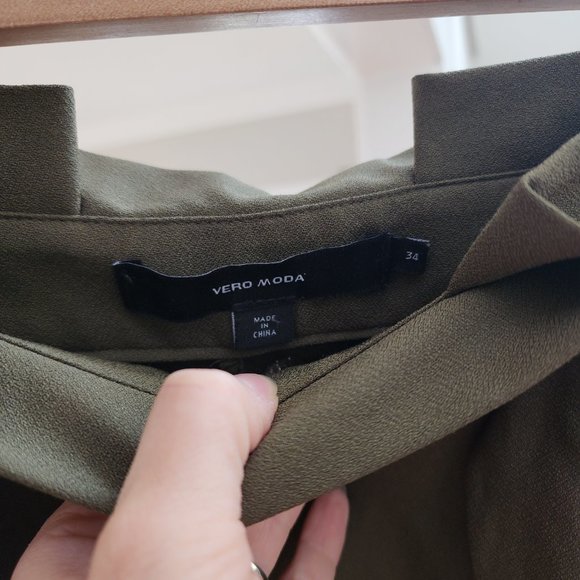 Vero Moda Wide Leg Dress Pants - Picture 4 of 4